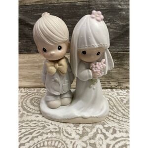 Precious Moments The Lord Bless You and Keep You Wedding Figurine E-3114 1979